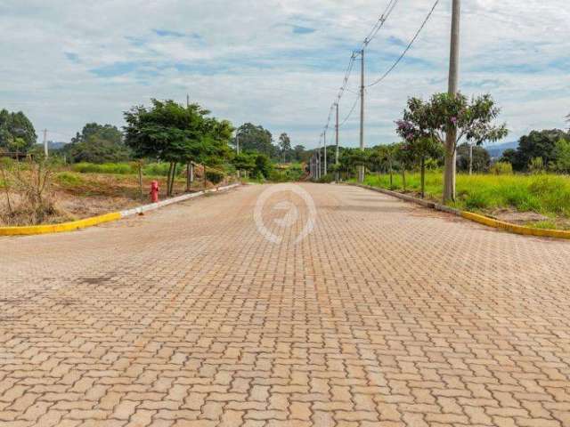 Terreno à venda em Dois Irmãos, São João, com 342 m², Concórdia 5