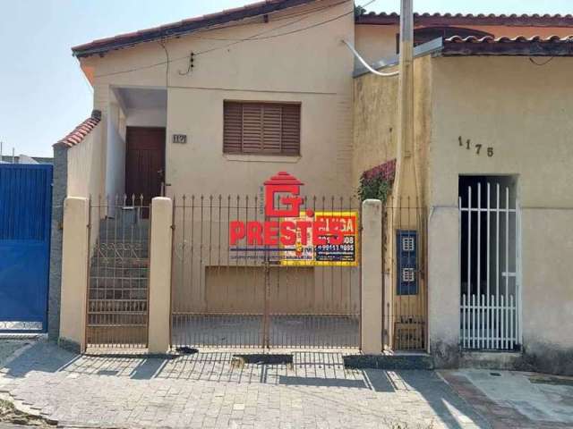 Casa com 1 dormitório para alugar, 70 m² por R$ 1.200,00 - Jardim Santa Rosália - Sorocaba/SP