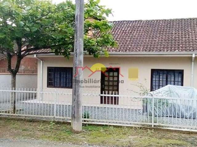 Casa Semi Mobiliada com 04 Quartos na Zona Sul