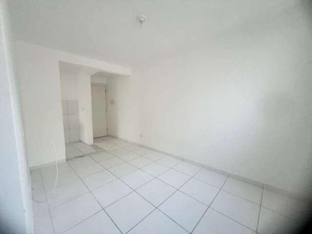 Apartamento com 2 dormitórios no Bairro do Antares - 50m²