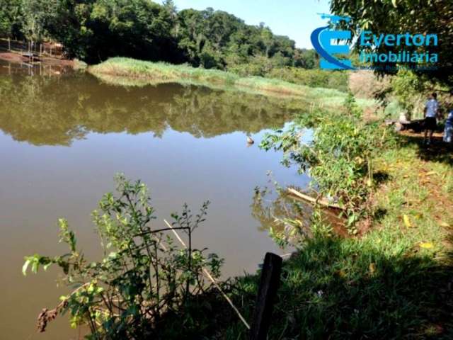 Rancho em Uberlândia - MG na Represa de Miranda