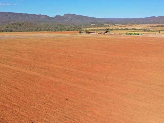 Fazenda para Venda em URUACU, URUACU, 3 dormitórios, 1 suíte, 2 banheiros, 10 vagas