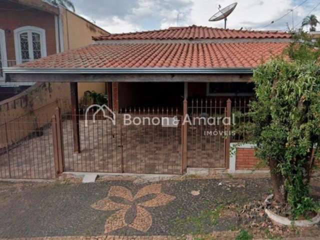 Casa em bairro tradicional de Paulinia - Vila Bressani