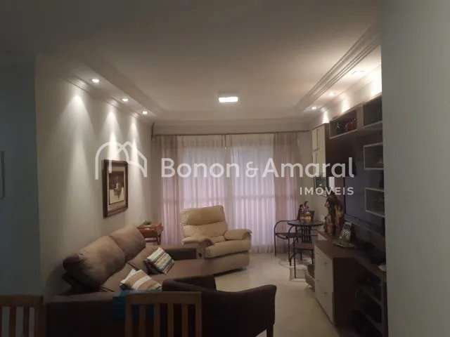 Apartamento com 3 Quartos e 3 banheiros à Venda, 102 m² por R$ 530.000