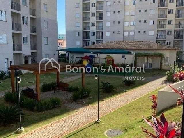 Lindo Apartamento com 2 dormitórios e Varanda na Av. das Amoreiras