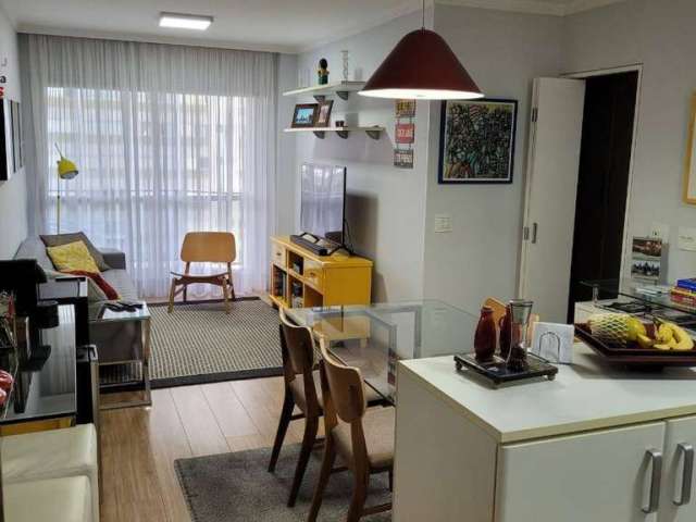 Belo apartamento c/48,0 m² - 1 dt e varanda (mobiliado) - campo belo