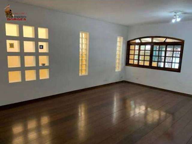 Excelente sobrado com 138m² úteis, 3 dorms, ste, 2 vagas, confira!!!