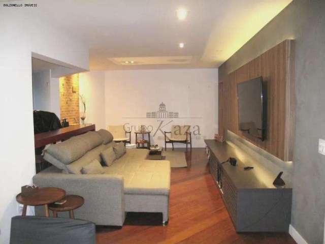 Apartamento com 3 quartos à venda na Rua Castro Alves, 001, Aclimação, São Paulo por R$ 1.500.000