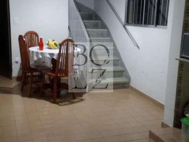 Casa com 3 quartos à venda na Rua São Francisco de Assis, 001, Vila Mangalot, São Paulo por R$ 607.000