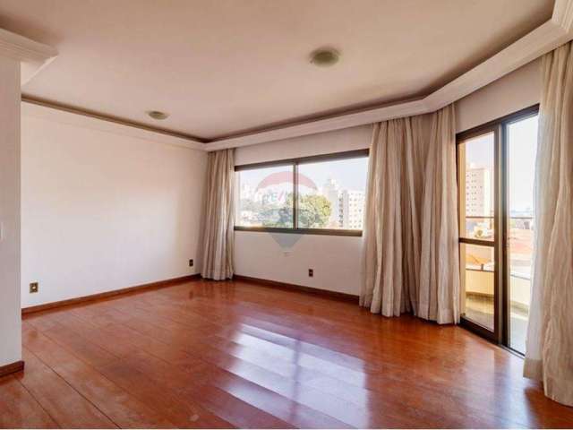 Apartamento com 3 quartos à venda na Rua Luís Martins, 01, Alto da Lapa, São Paulo por R$ 1.303.500