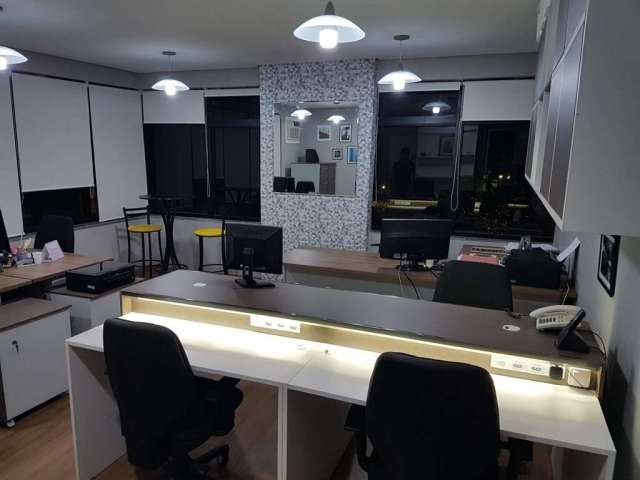 Sala comercial para alugar na Rua Apotribu, 153, Vila da Saúde, São Paulo por R$ 1.600