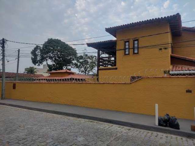 Excelente casa no bairro  novo rio das ostras