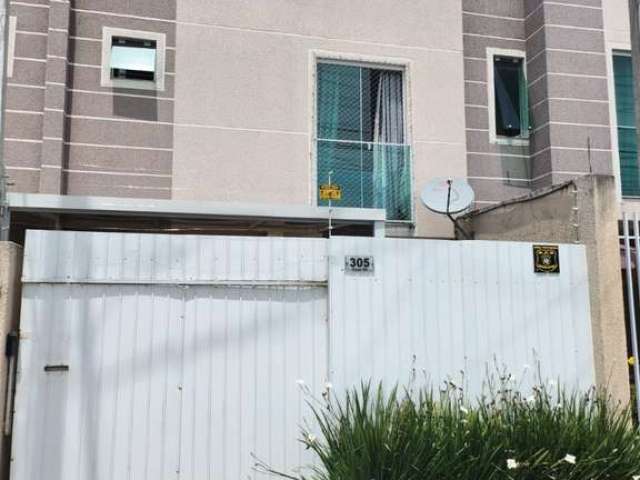 Casa com 3 quartos à venda na Rua Coronel Américo Walger, 305, Alto Boqueirão, Curitiba por R$ 450.000