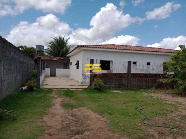 Casa com 3 quartos à Venda, Centro - Conde