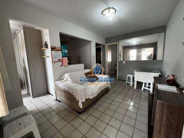 Casa Plana com 3 Quartos por R$ 290.000 - Parque Santa Rosa - Fortaleza/CE