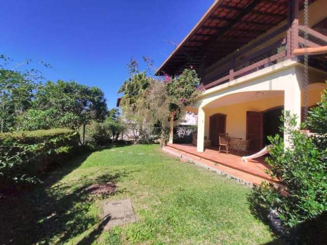 Casa Duplex para Venda em Teresópolis, Panorama, 3 dormitórios, 1 suíte, 3 banheiros, 2 vagas