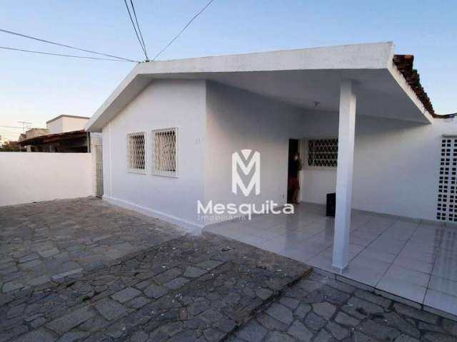 Casa com 3 dormitórios para alugar, 180 m² por R$ 2.400,00/mês - Bancários - João Pessoa/PB