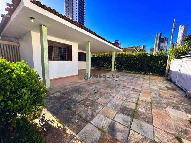 Casa com 4 dormitórios para alugar, 180 m² por R$ 4.702,00/mês - Jardim Luna - João Pessoa/PB