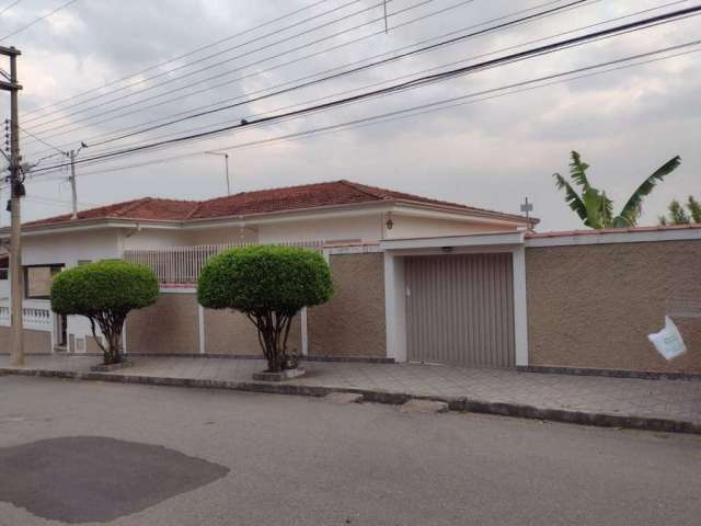 Casa com 3 dormitórios à venda, 190 m² por R$ 750.000,00 - Vila Conceição - São João da Boa Vista/S