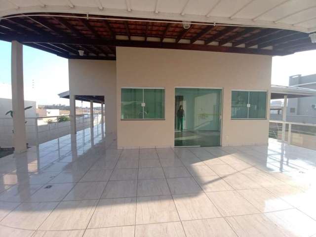 Casa com 3 dormitórios à venda, 474 m² por R$ 750.000,00 - Recanto do Lago - São João da Boa Vista/