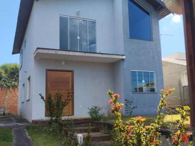 Casa com 3 dormitórios à venda, 130 m² por R$ 500.000,00 - Jardim São Thiago - São João da Boa Vist