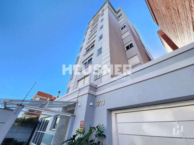 Apartamento com 3 dormitórios à venda, 91 m² por R$ 650.000,00 - Centro - Novo Hamburgo/RS