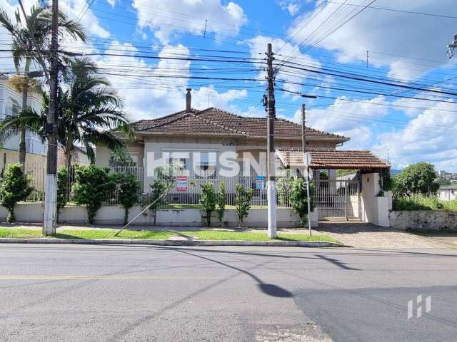 Casa com 3 dormitórios à venda, 355 m² por R$ 1.150.000,00 - Hamburgo  Velho - Novo Hamburgo/RS