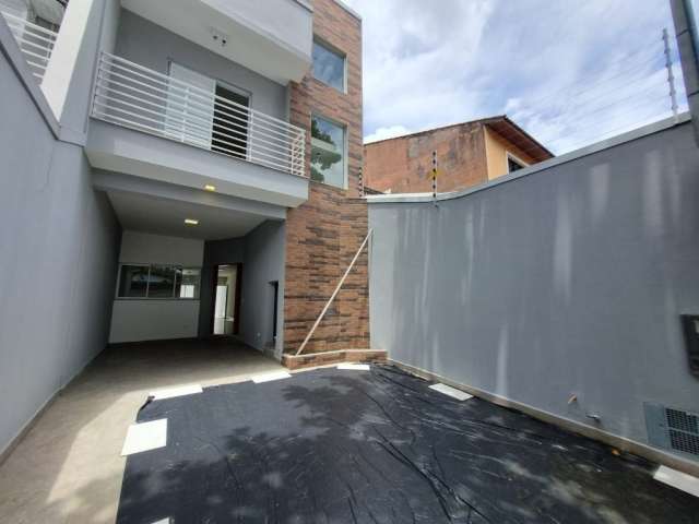 Vendo belíssima casa nova, 3 suítes, 3 vagas - vila ré - são paulo