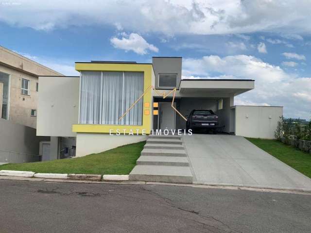 Casa em Condomínio para Venda em Mogi das Cruzes, Condomínio Monterey Ville, 3 dormitórios, 1 suíte, 2 banheiros, 4 vagas