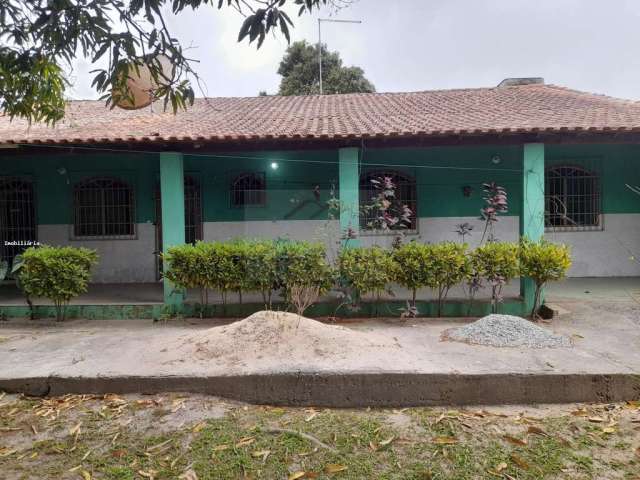 Casa para Venda em Araruama, Novo Horizonte, 2 dormitórios, 1 banheiro, 10 vagas