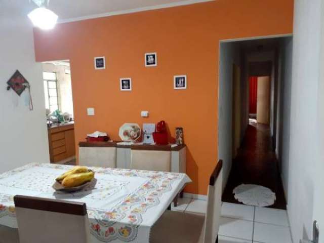 Casa com 3 quartos à venda na Rua Padre Igino Francisco Teixeira, 62, Assunção, São Bernardo do Campo, 221 m2 por R$ 580.000