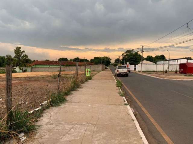 Vendo área comercial em frente a UPA do Pascoal Ramos em Cuiabá MT