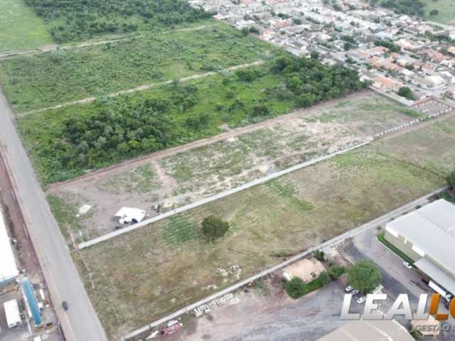 VENDO - Área de 18.504m² no Distrito industrial de Cuiabá MT