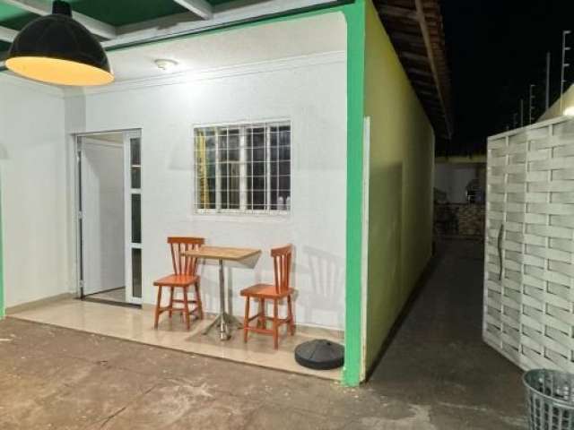 Vendo - Casa na avenida principal imóvel comercial/residencial  em Várzea Grande MT