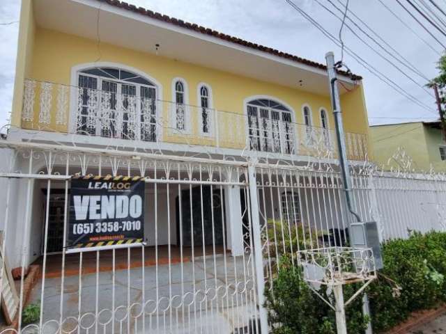 Vendo – Casa sobrado no bairro Dom Aquino em Cuiabá MT