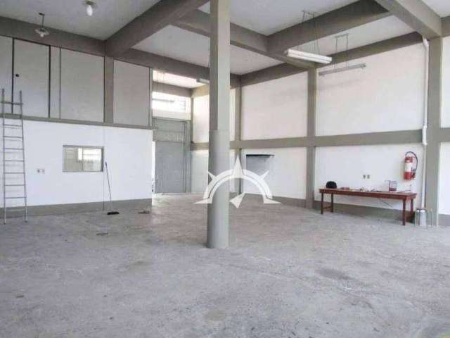 Pavilhão para alugar, 300 m² por R$ 6.000,00/mês - Navegantes - Porto Alegre/RS