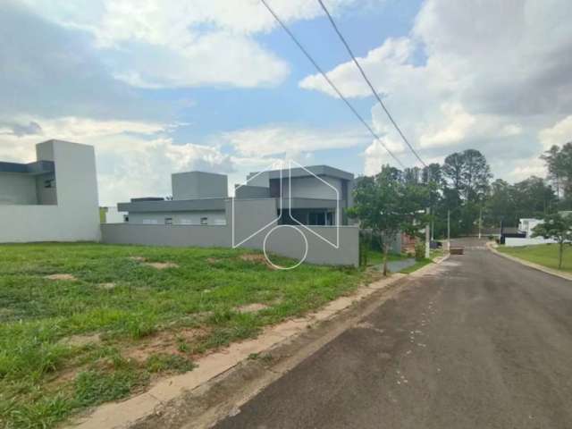 Terreno Dentro de Condomínio em Marília