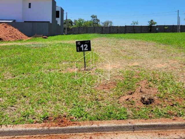 Terreno Dentro de Condomínio em Marília