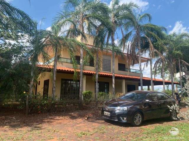 Sítio com excelente casa na beira da represa  em uberlândia