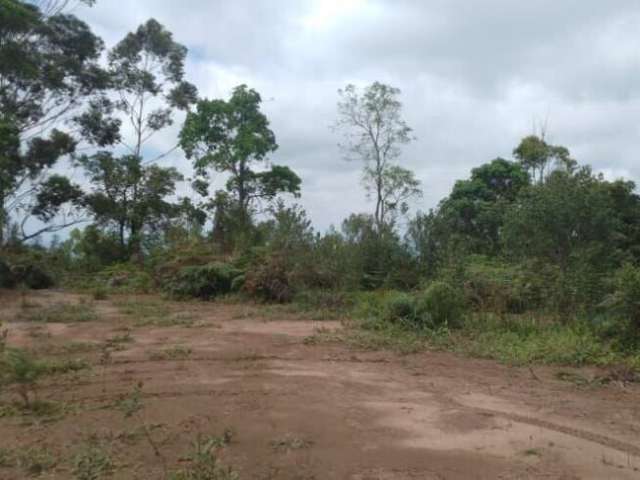 Terreno com vista para a pedra do baú