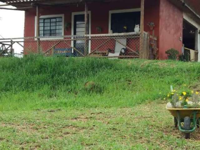 Bela chácara com vista maravilhosa  em monteiro lobato/sp