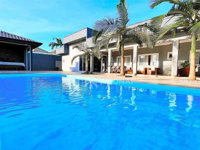 Casa Alto padrão com 5 dormitórios à venda, 320 m² por R$ 2.200.000 - Coroados - Guaratuba/PR