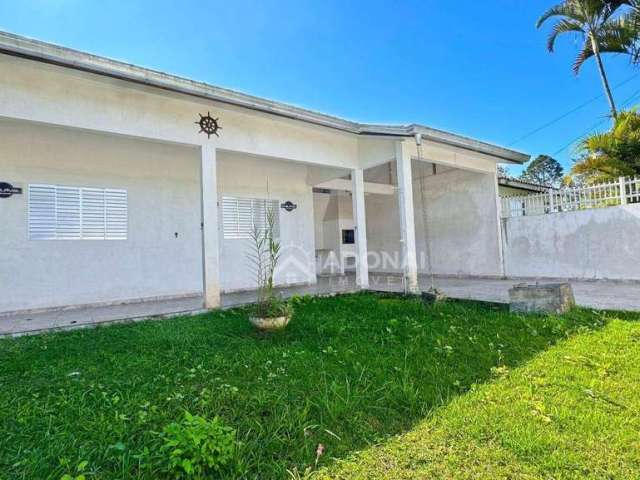 Casa com Amplo Terreno,  2 Dormitórios à Venda, 103 m² por R$ 318.000 - Coroados - Guaratuba/PR