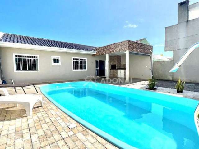 Casa com Piscina à 2 Quadras da Praia, com 4 dormitórios à venda, 120 m² por R$ 890.000 - Brejatuba - Guaratuba/PR