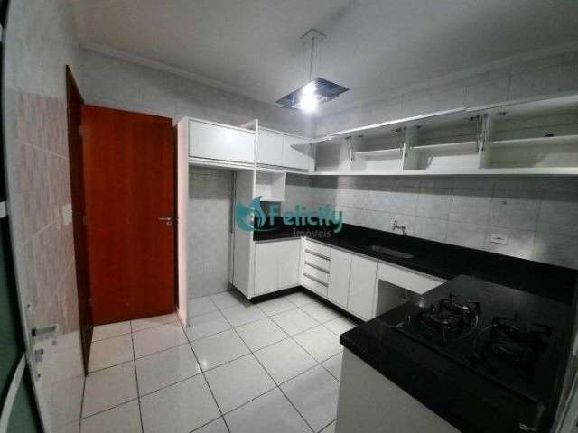 Sobrado com 2 dorms, 2 vagas, 80m2 na Vila Clarice