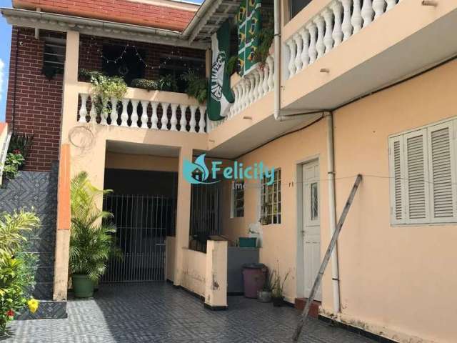 Sobrado com 4 dorms, 2 suítes, 3 vagas, 165m2 na Vila Clarice