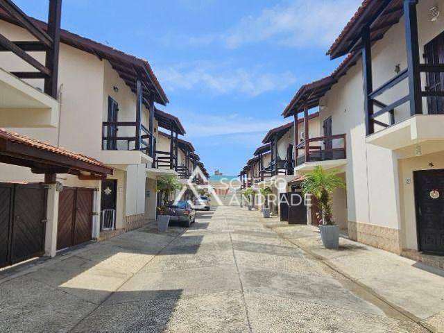 Lindo residencial com localização privilegiada na praia Massaguaçu