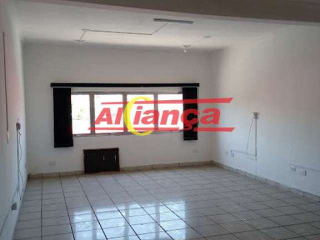 Sala para alugar, 35m² - Cocaia, por R$ 700,00