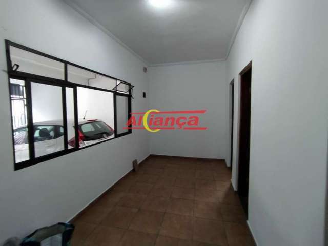 CASA COMERCIAL PARA ALUGAR, 3 QUARTOS E 1 VAGA DE GARAGEM, 80m² - CENTRO - GUARULHOS/SP - R$2.500,00