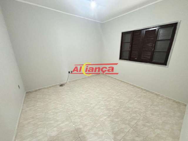 Casa Comercial para alugar 128m² construído / 250m² total , Vila Barros -Guarulhos por R$: 2.500,00